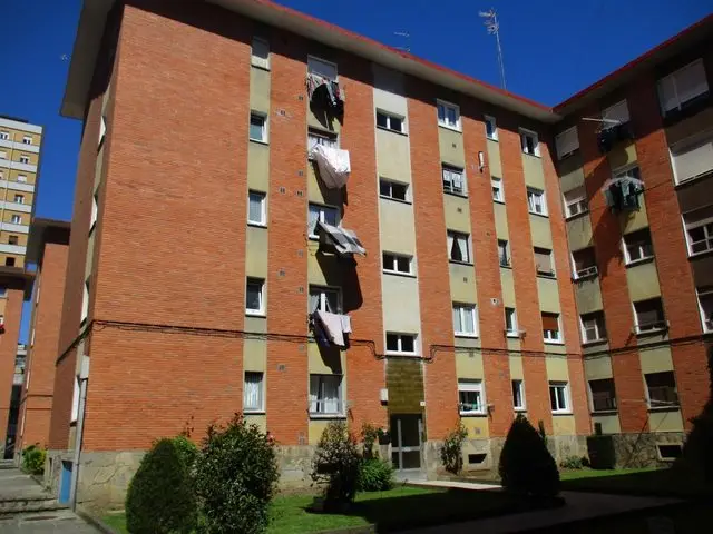 Calle el Bierzo, 15-4º