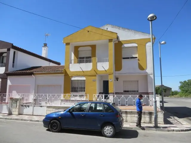 Calle Pintor de la Rosa, 25