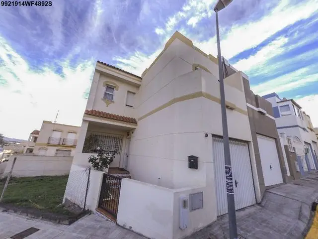 Calle Alfareros, 9