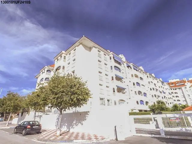 Avenida Principe de Asturias . Edf. el Arquillo Portal IV 16 B