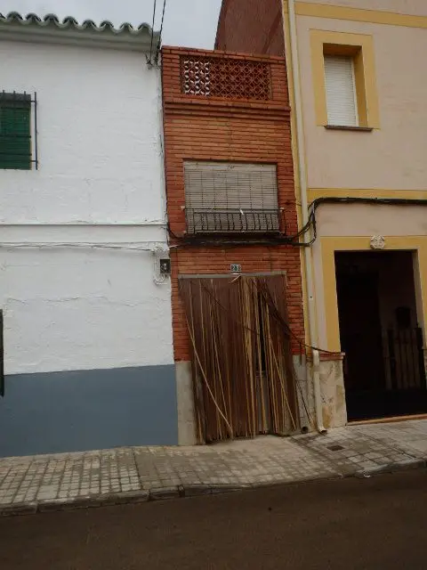 Calle Ramon y Cajal 23