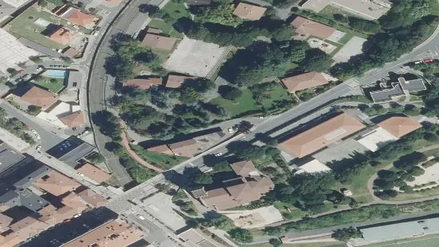 Calle Euskal Herria, 15