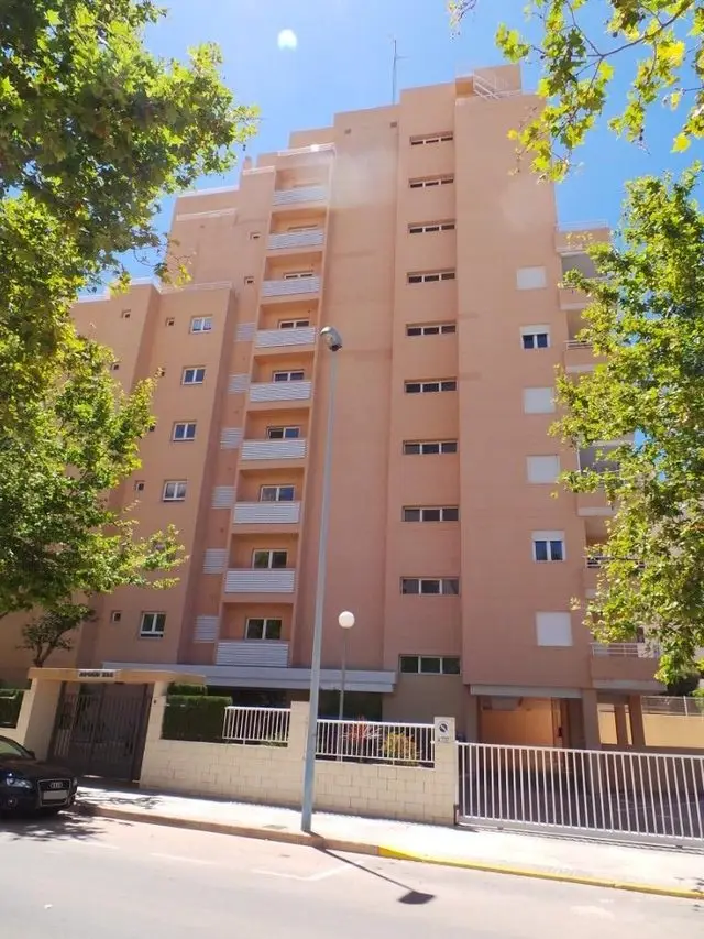 Calle Castellón de la Plana, 6