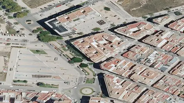 Plaza Generalitat, 11