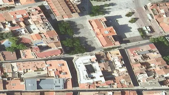 Calle Josep Aparici, 4