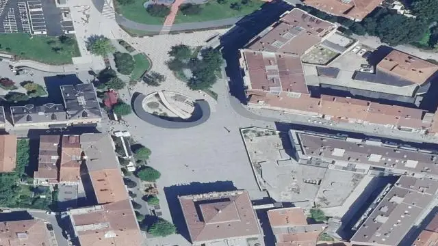 Avenida de Navarra, Planta en