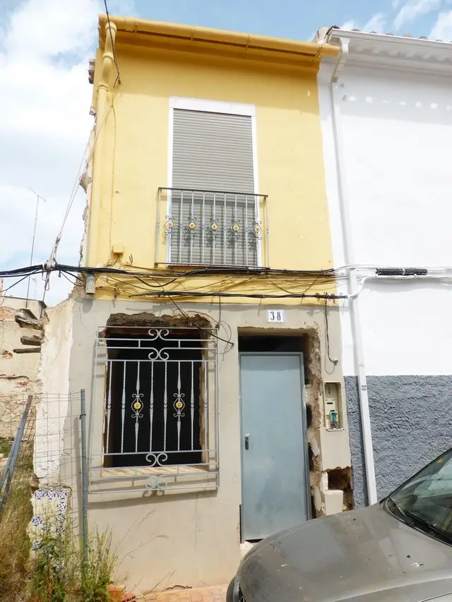 Calle Pintor Medina Vera, 38