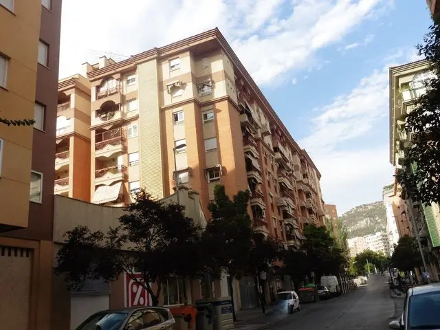 Calle Miguel Castillejo, 4