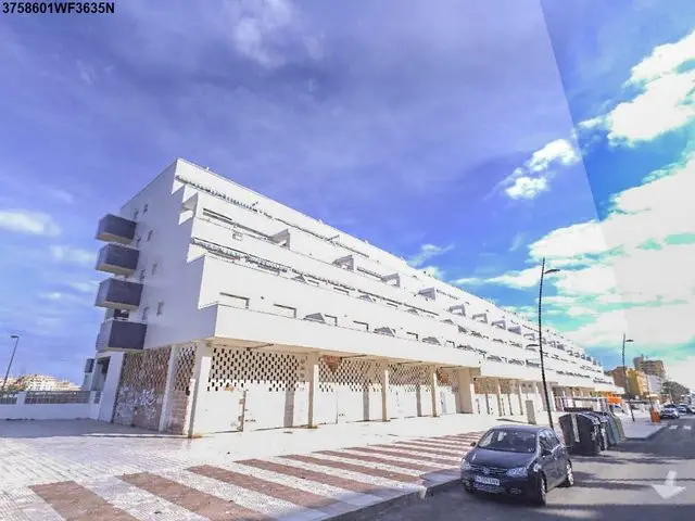 Avenida Rosita Ferrer, -1º 8