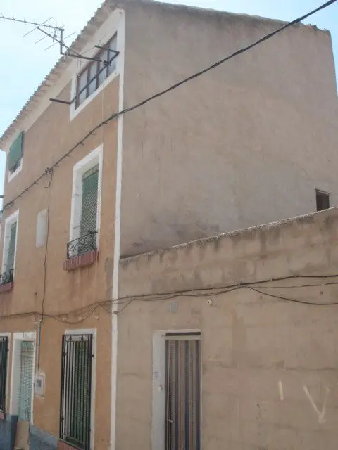 Calle Loma 16