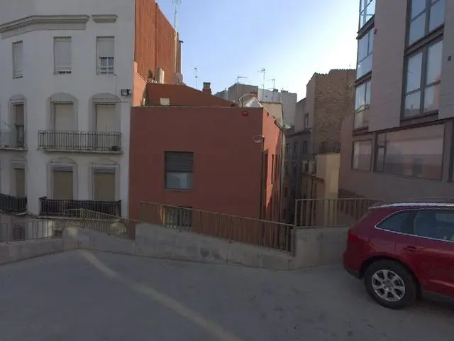 Calle Lamarca 4 4 2