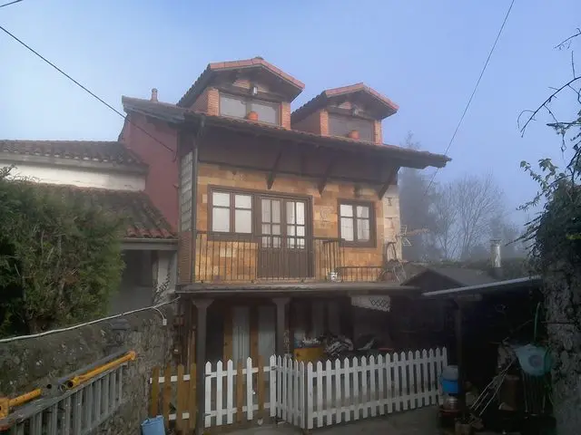 Barrio la Serna, 36