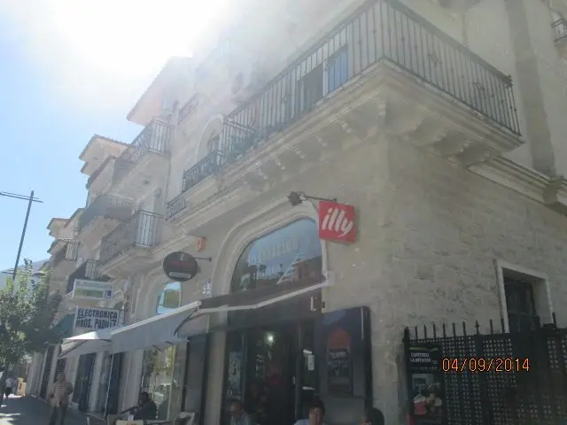 Calle Tranvia, 2