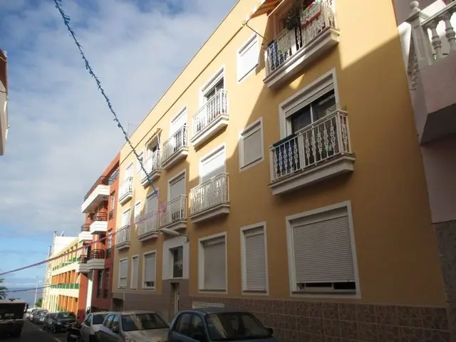 Calle Isla de Fuerteventura, 17, Puerta 19
