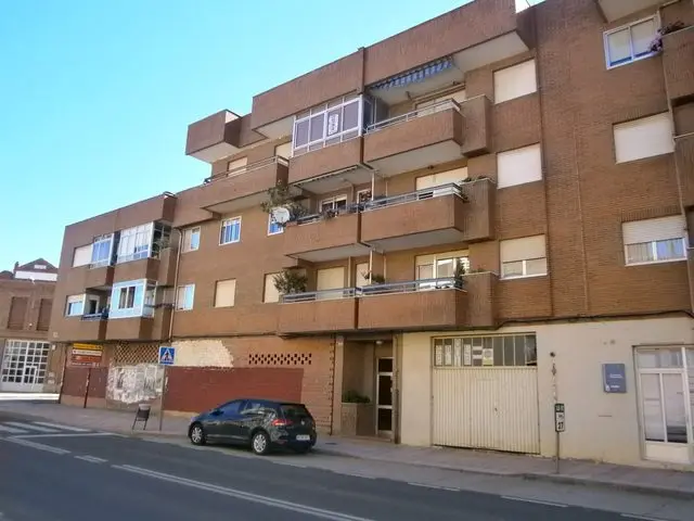 Avenida Rey Juan Carlos i, 1