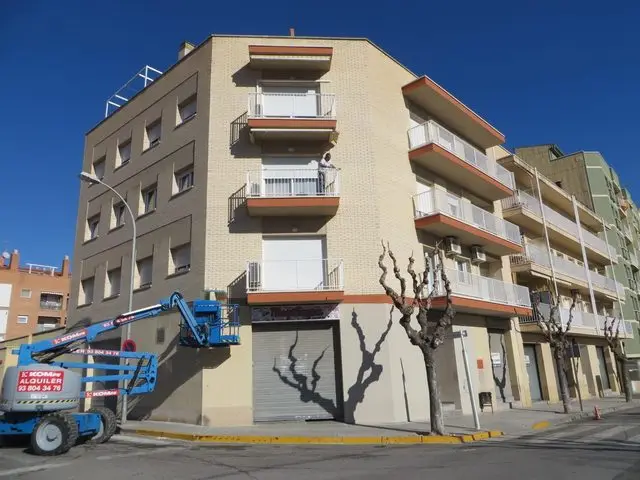 Paseo España, 16-18, 16