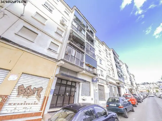 Avenida Málaga Oloroso, 9