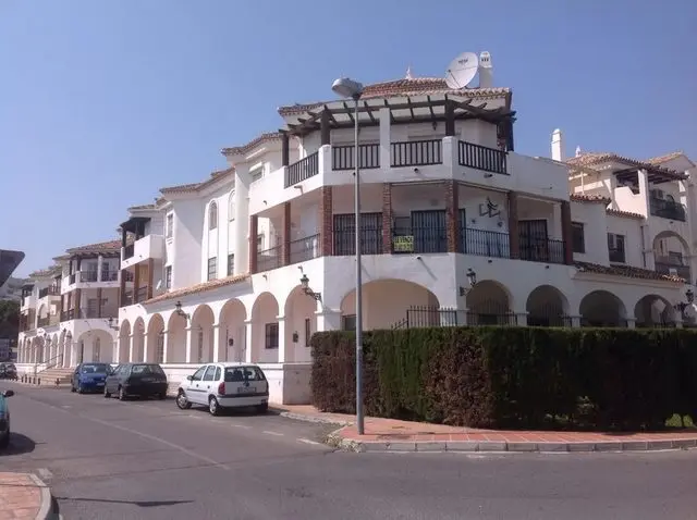 Avenida Federico García Lorca 6urb. Pueblo Quinta Fase 1