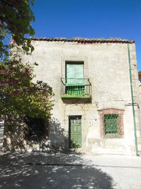 Calle Gómez del Campo, 10