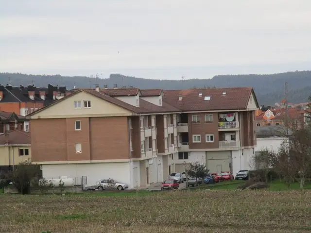 Barrio Llosacampo, 17, Planta 1, Puerta Dcha