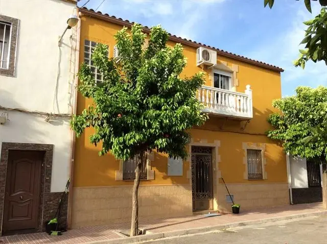 Calle Esperanza (E l-B), 19 Todos