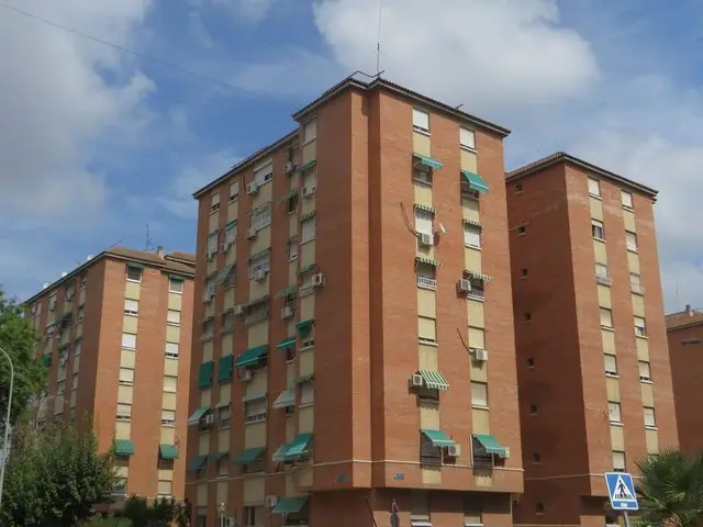 Calle Vicente Aleixandre, 1