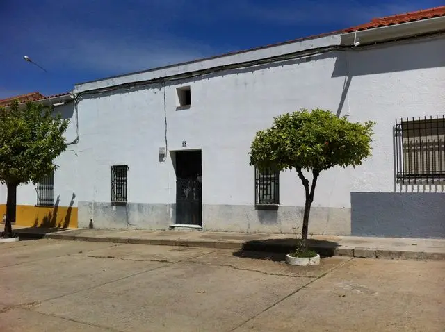 Calle Vigo, 34