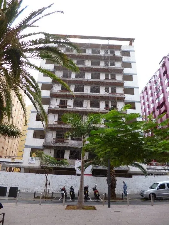 Avenida Familia Betancourt y Molina, 28
