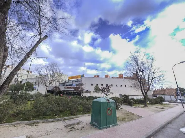 Centro Comercial Alcala de Henares, Local 5
