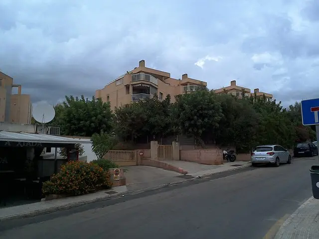 Calle Miguel de Cervantes, 21