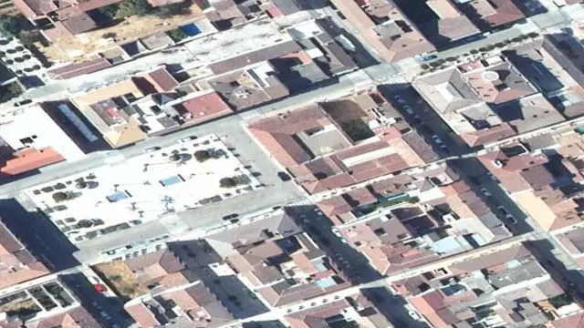 Calle "d", S/n, Tipo