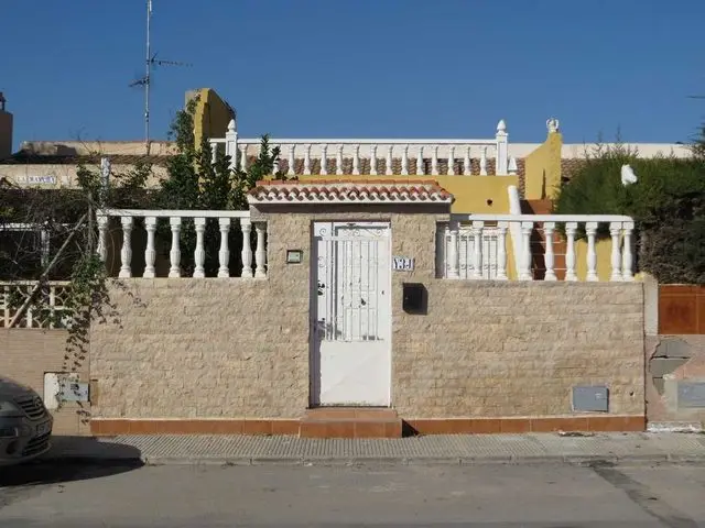 Calle Torrelodones, 3