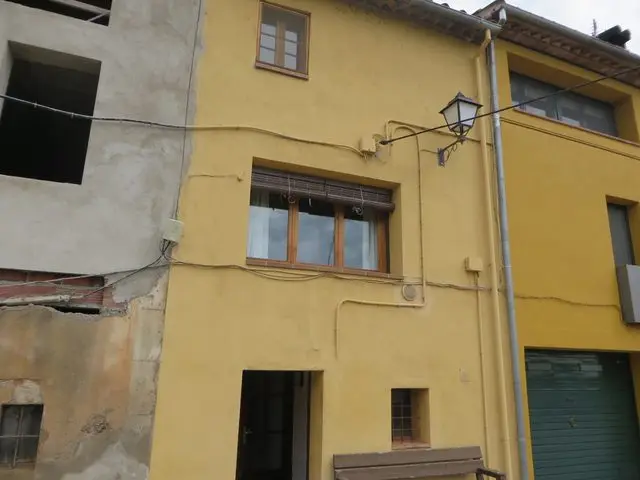 Carrer Petit Ó de les Serps, 4, Planta Baixa