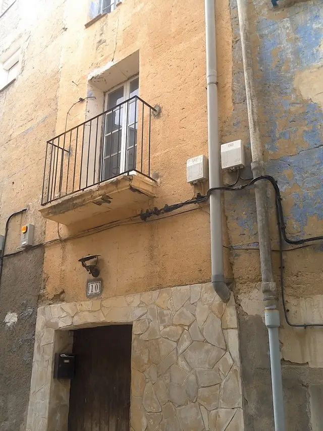 Calle Forellats, 10