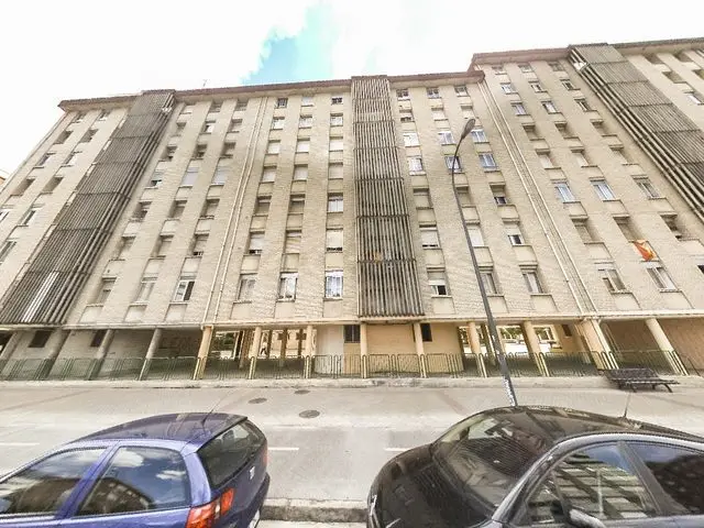 Barrio Dela Paz, Planta 1, Puerta d