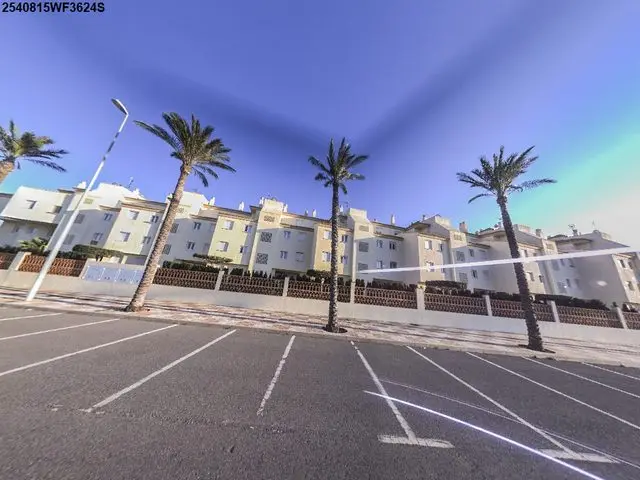 Avenida Ciudad de Cádiz, 51, Bajo