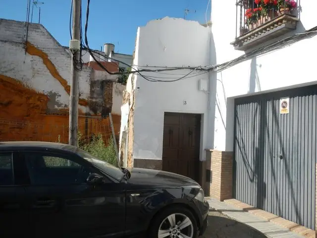Calle Bajondillo, 3