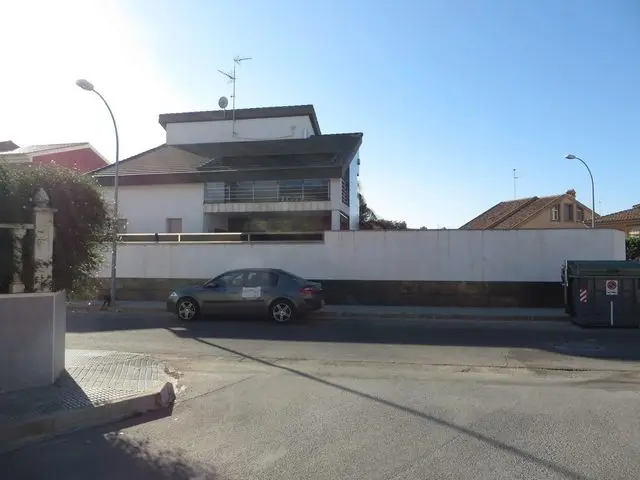 Calle Cabo Castell, 1