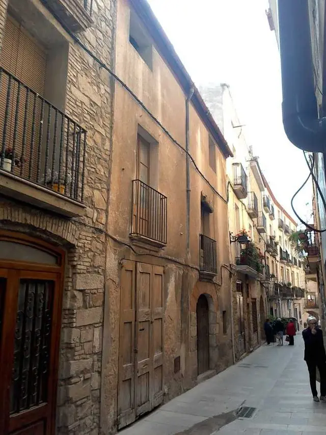 Calle Manresa, 8