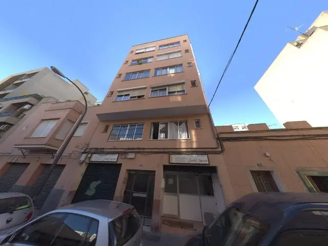 Regalo 99, Piso 2º Tercera