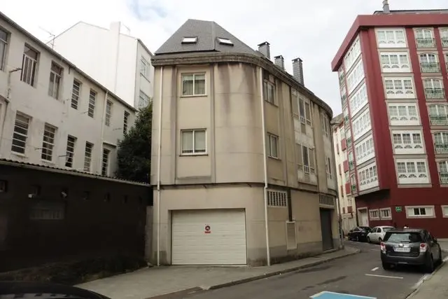Travesía Vigo, 6, 1º A