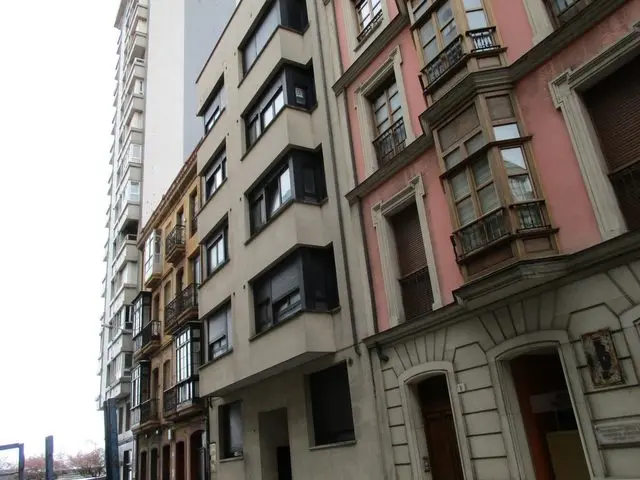 Calle Eladio Carreño 10 Depart 18 1d