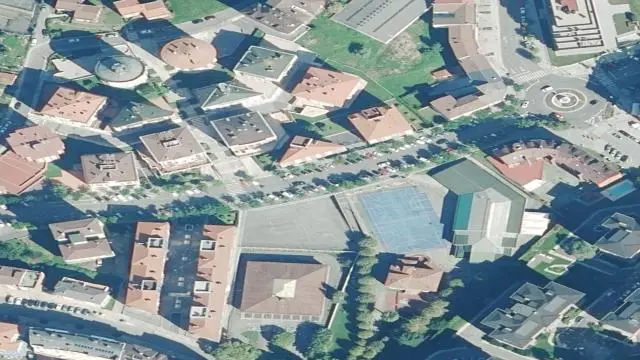 Avenida Constitución, 4