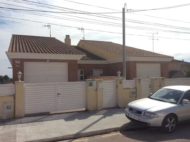 Calle Peru, 16, Bj 1