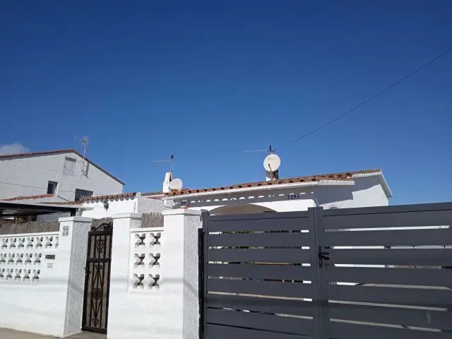 Sector Puigmal 8-20, Ed.Les Palmeres II, 3º 4ª