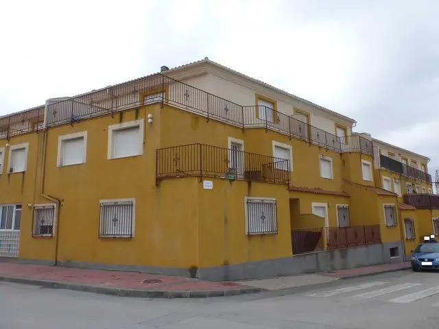 Calle Maestra Lola Gil Ruiz, 8