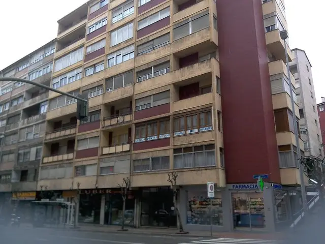 Calle Jose Hierro, 19