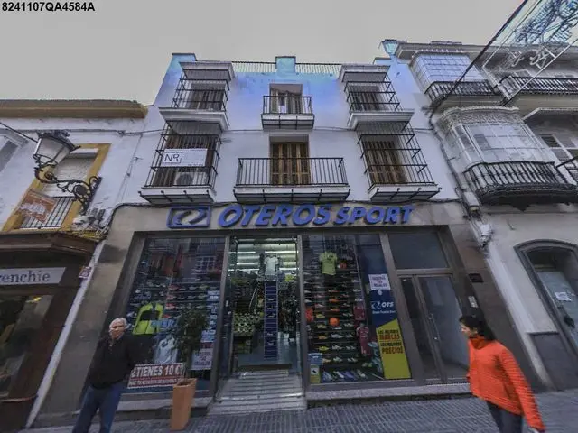 Calle Luna, 33