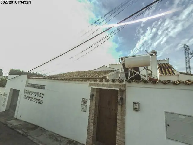Calle los Almendros Urb.Real Panorama 135