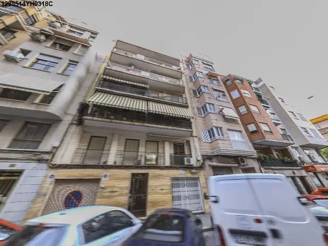 Blas Valero, 102, Planta 3º, Puerta 2